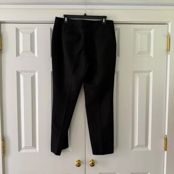 ⭐️ LOFT Julie Fit Trousers - Picture 2 of 5